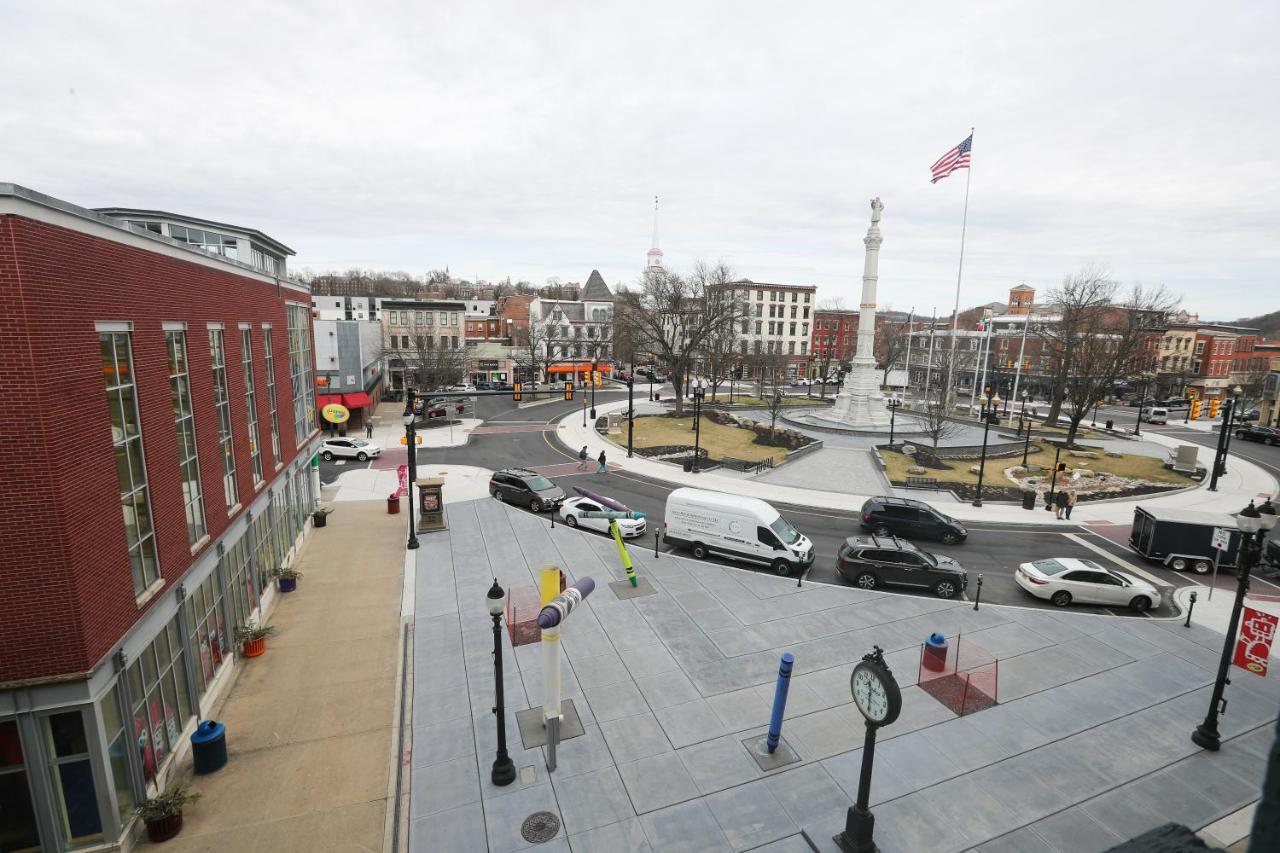 Downtown Easton 아파트 외부 사진